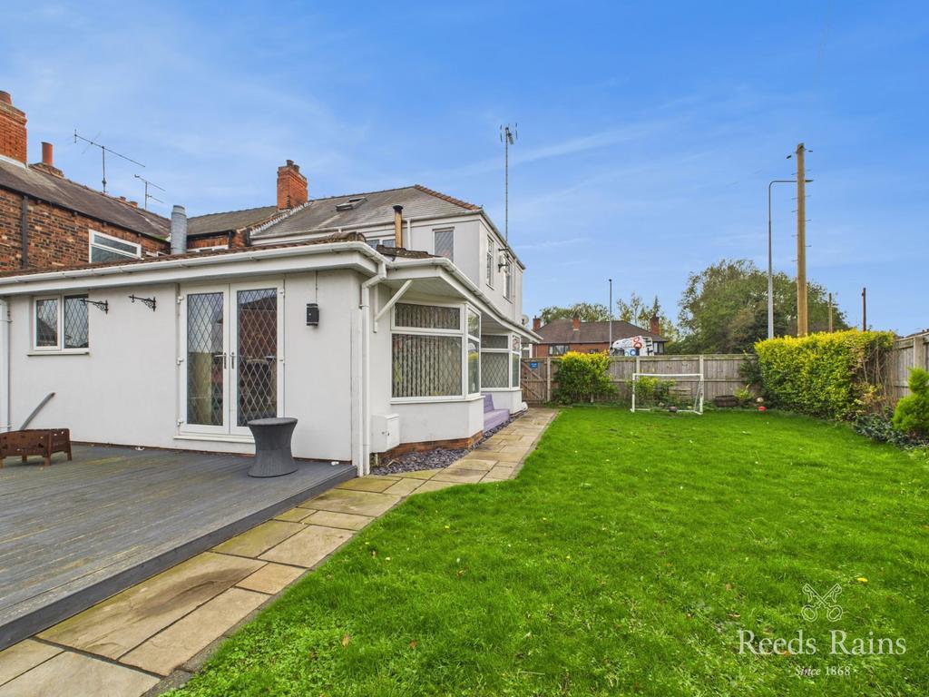 Side/Rear Garden
