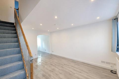 2 bedroom terraced house for sale, Stainers Close, Ryde, PO33 2SP