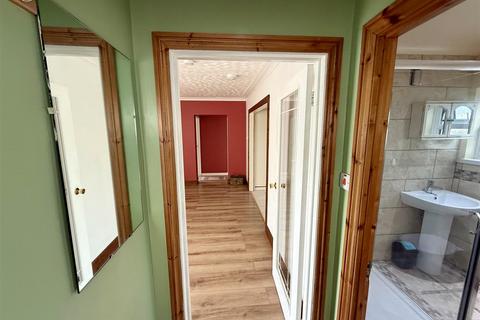 undefined, Llanybydder, Carmarthenshire