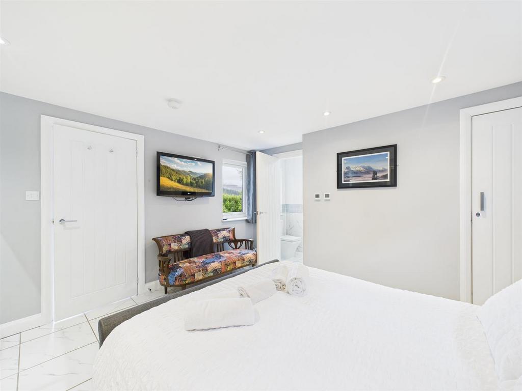 Annexe bedroom