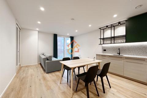 1 bedroom flat to rent, Curlew House, 1 Hawser Lane, London E14
