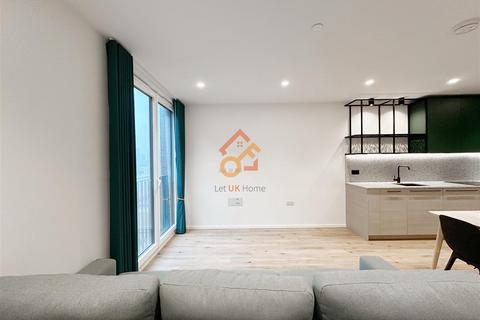 1 bedroom flat to rent, Curlew House, 1 Hawser Lane, London E14
