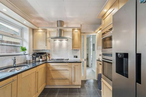 2 bedroom semi-detached bungalow for sale, Rose Drive, Chesham HP5