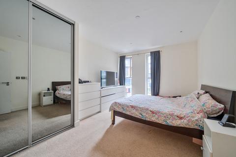 undefined, Hatton Road, Wembley, HA0