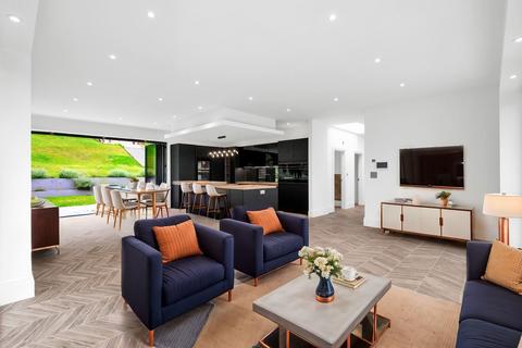 undefined, Butlers Dene Road, Woldingham CR3