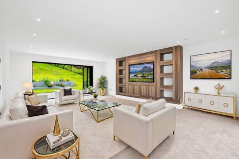 undefined, Butlers Dene Road, Woldingham CR3