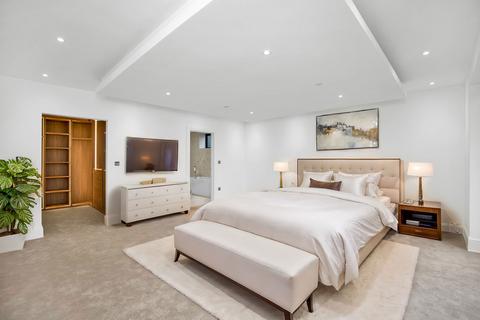 undefined, Butlers Dene Road, Woldingham CR3