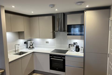 undefined, Rialto, Canal Side, Maidenhead, SL6