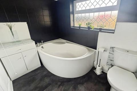 171 Corporation Road, Grimsby, DN31 2PY