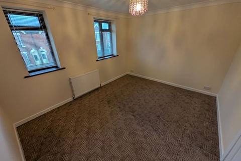 3 bedroom house to rent, Mill Hill Road, Cowes, Isle of Wight