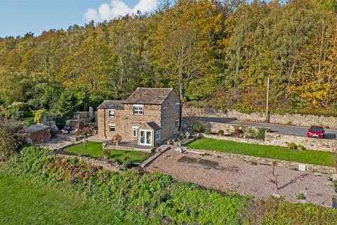 2 bedroom detached house for sale, Edge Road, Thornhill, WF12 0QF