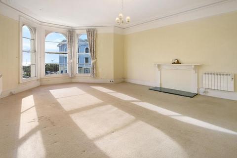 2 bedroom apartment for sale, South View, Teignmouth, TQ14