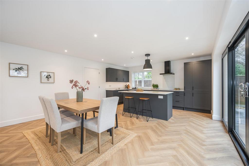 Kitchen/Breakfast/Dining Room