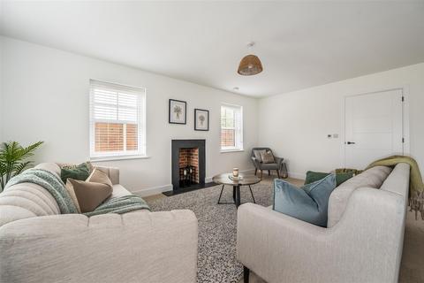 4 bedroom detached house for sale, Westergate Street, Woodgate,