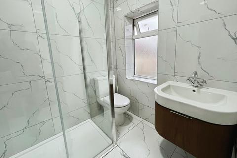 undefined, Cromwell Road, Hounslow