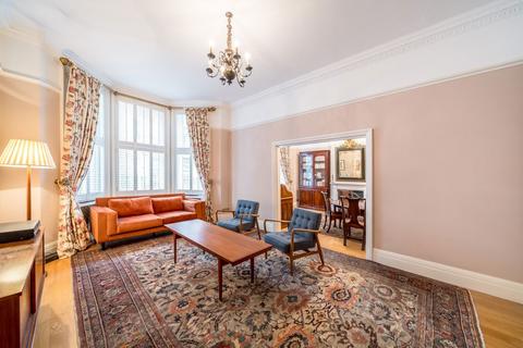 4 bedroom flat for sale, Ashley Gardens, London SW1P
