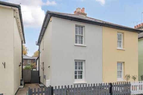 15 Cottage Grove, Surbiton, KT6 4JH