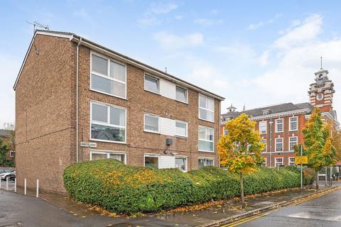 1 bedroom flat for sale, Pelham Road, London SW19