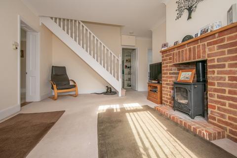 4 bedroom detached bungalow for sale, Colchester Main Road, Alresford, Colchester, CO7