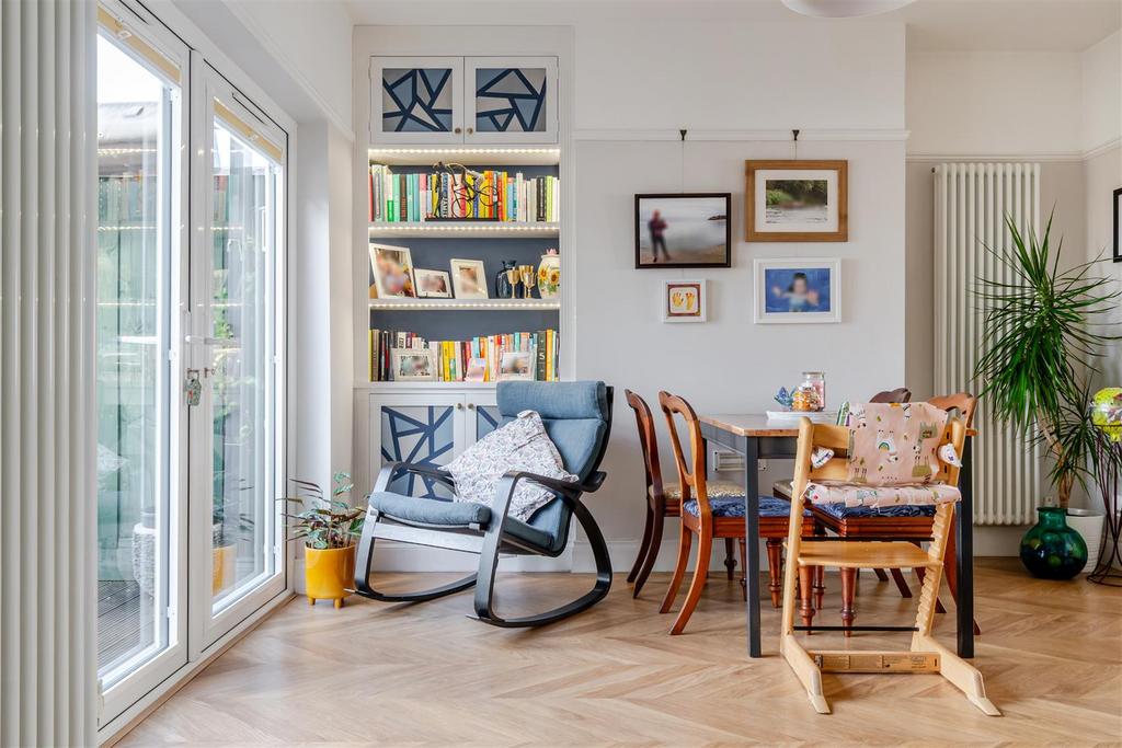 Sitting Area