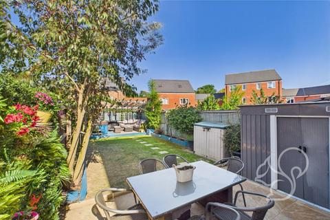 3 bedroom end of terrace house for sale, Martin Hunt Drive, Stanway