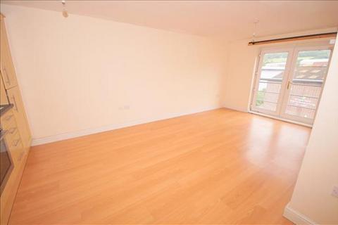 2 bedroom apartment to rent, Westbury Fold, Elland