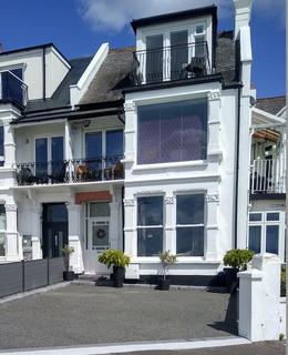 3 bedroom flat for sale, Clifton Drive, Westcliff-On-Sea