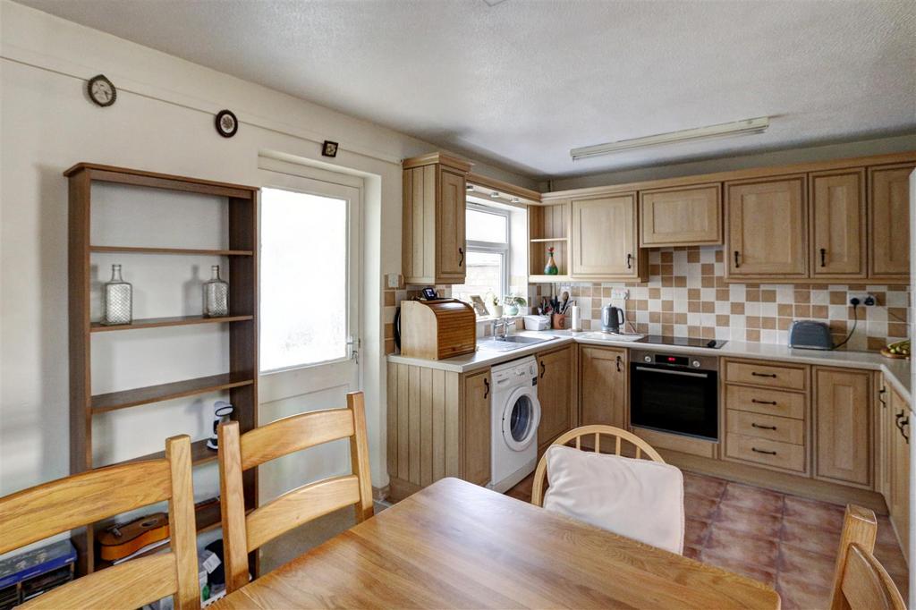 Kitchen &amp; Dining Room 2.jpg