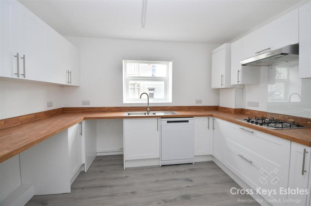 Fitted Kitchen