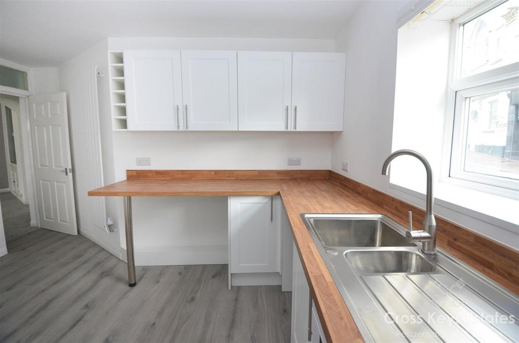 Fitted Kitchen