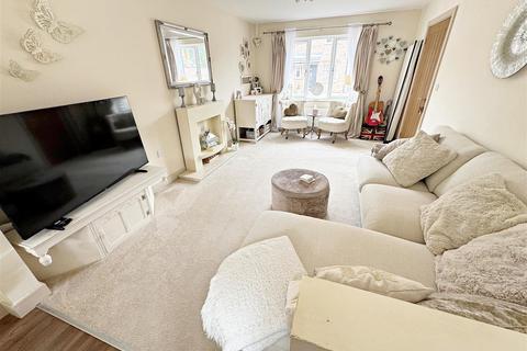 undefined, Horseshoe Close, Scartho, Grimsby, N.E. Lincs, DN33 3BA