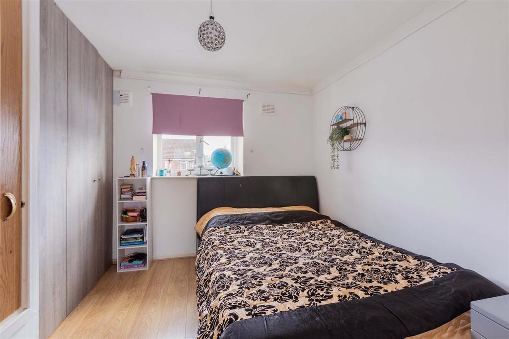 3 boulters master bedroom.jpeg