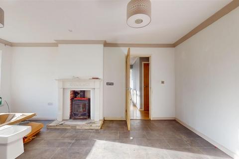 3 bedroom semi-detached bungalow for sale, Bordesley Road, Bristol