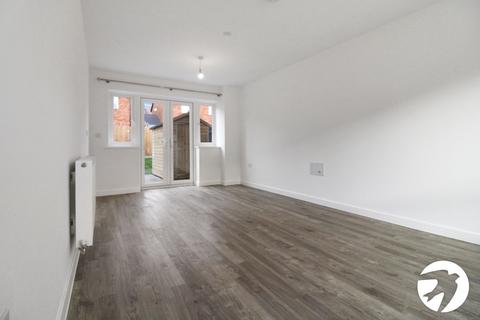 3 bedroom semi-detached house to rent, Pelsey Close, Alkerden, Ebbsfleet Valley, Swanscombe, DA10