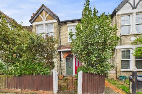 Kenley Road, St Margarets
