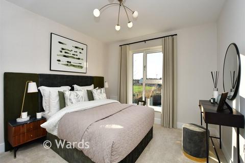3 bedroom semi-detached house for sale, Ham Road, Faversham Lakes, Faversham, Kent