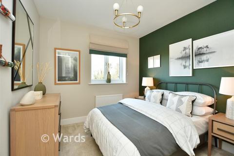 3 bedroom semi-detached house for sale, Ham Road, Faversham Lakes, Faversham, Kent