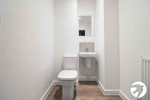 3 bedroom detached house to rent, Colyer Drive, Alkerden, Ebbsfleet Valley, Swanscombe, DA10