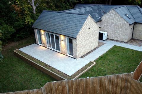 undefined, High Street , Bedfordshire MK43