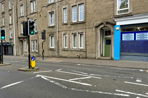 2 bedroom flat to rent, Dundee, Angus, DD2