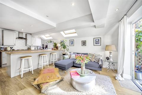 2 bedroom flat for sale, Stephendale Road, Fulham, London, SW6