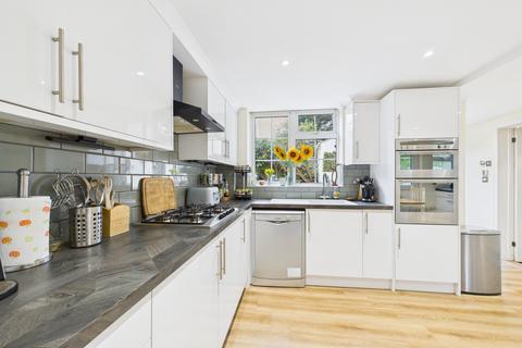 undefined, Beechfield Road, Boxmoor, HP1