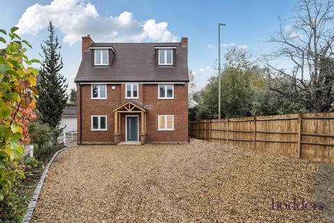 undefined, Otter Close, Ottershaw, Surrey, KT16