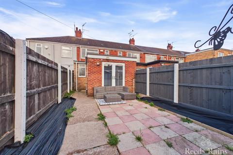47 Wharfedale Avenue, Hull, HU9 3UD