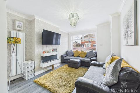 47 Wharfedale Avenue, Hull, HU9 3UD