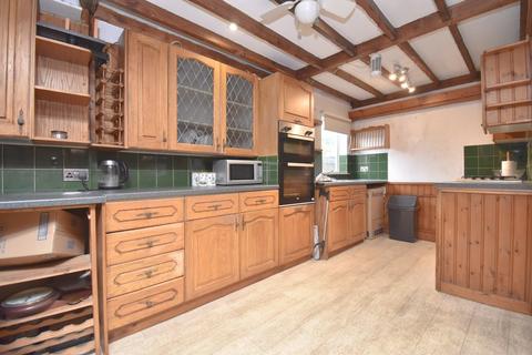 undefined, Carlton Road, Walton-on-Thames, KT12