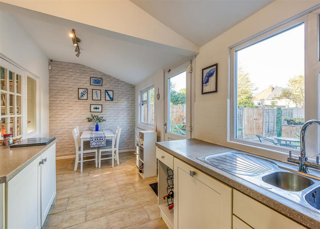 42 Regent Road-6.jpg