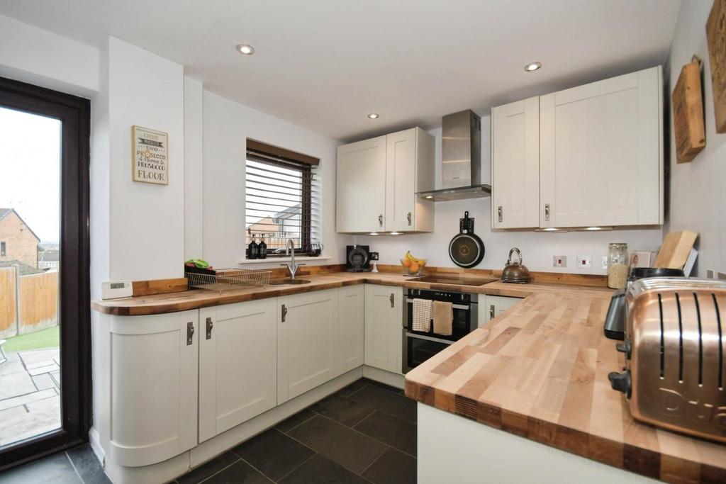 KITCHEN 04.jpg