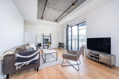 1 bedroom flat to rent, Orchard Place, London E14