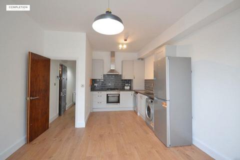 undefined, Forest Drive East, London E11